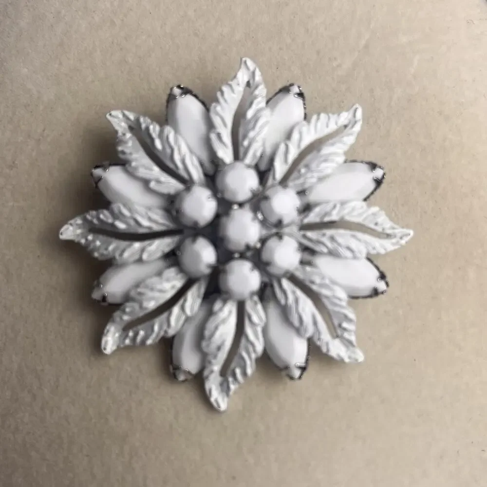 Vintage Floral Brooch Pin Lot Silver Tone Milk Glass AB Aurora Borealis Jewelry